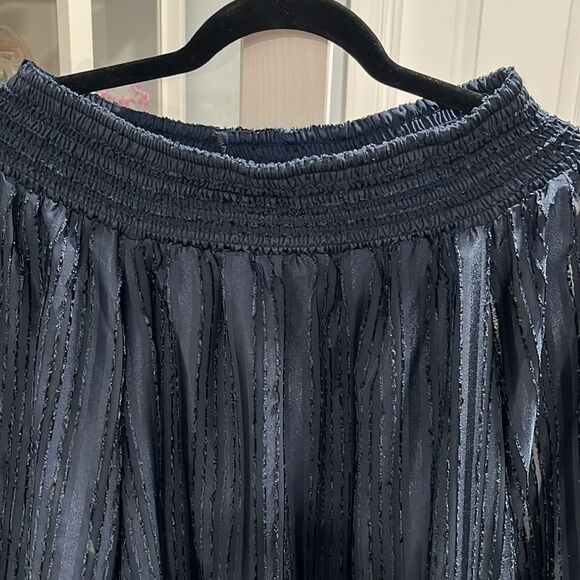 PARKER (NWT) Smocked Off-The-Shoulder Smocked Neck Navy Blouse, Striped, Size S - Picture 6 of 11